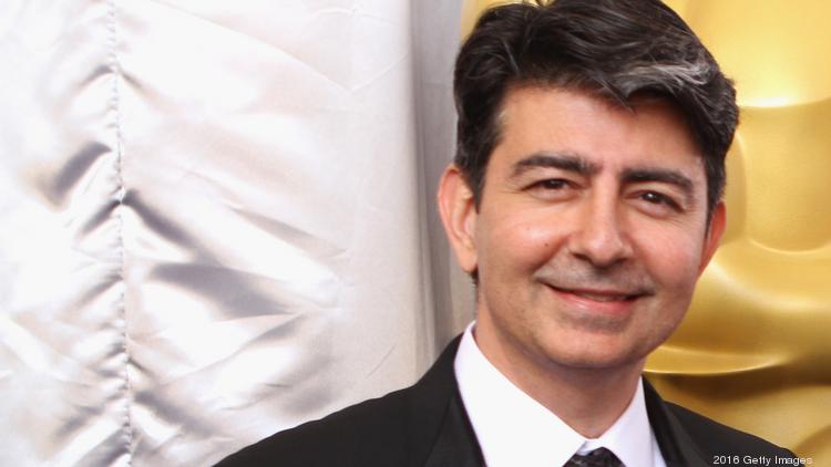 pierre omidyargetty images 750xx2453 1382 0 355